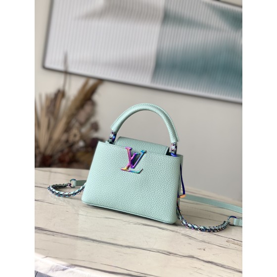 𝐋𝐎𝐔𝐈𝐒𝐕𝐔𝐈𝐓𝐓𝐎𝐍 M22606 Light Green Colorful Gold buckle Mini Capsines BB handbag