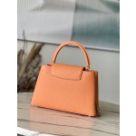 𝐋𝐎𝐔𝐈𝐒𝐕𝐔𝐈𝐓𝐓𝐎𝐍 M22606 Orange Colorful Gold buckle Medium size This Capuchines handbag