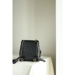 𝐂𝐇𝐀𝐍𝐄𝐋 Frog shoulder back