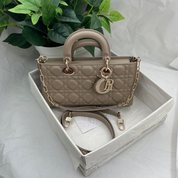 Dior JOY model 0540 Hazelnut Apricot