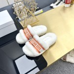 Dior Autumn/Winter New Wool Slippers
