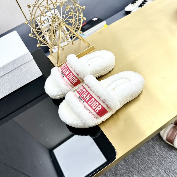 Dior Autumn/Winter New Wool Slippers