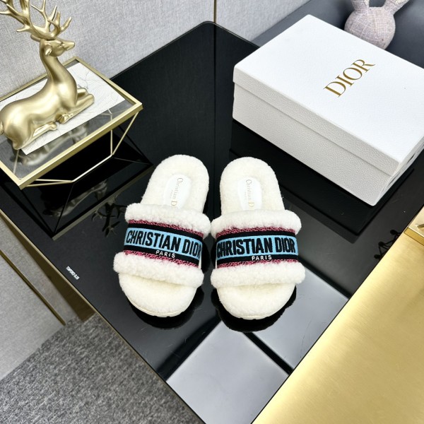 Dior Autumn/Winter New Wool Slippers