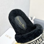 Dior Autumn/Winter New Wool Slippers