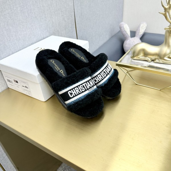 Dior Autumn/Winter New Wool Slippers