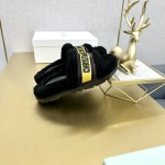 Dior Autumn/Winter New Wool Slippers