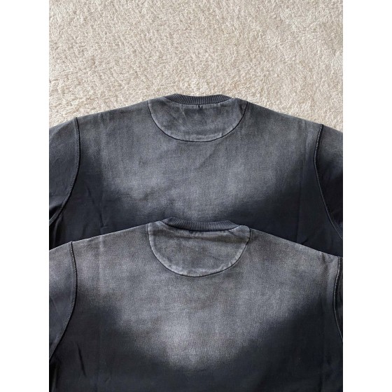 Prada triangular patch embroidered gradient round neck sweater