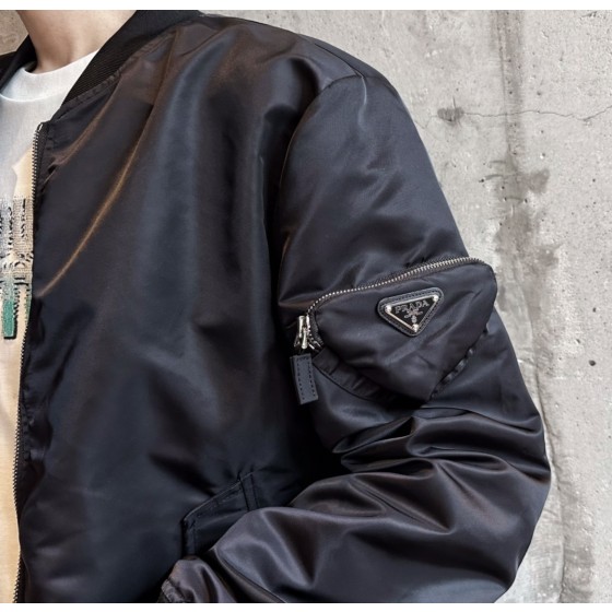 Prada Functional Light Waterproof Windproof Outdoor Jacket Coat New Series