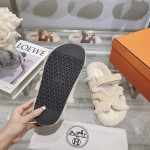 Hermes full leather wool style flat bottomed wool mop