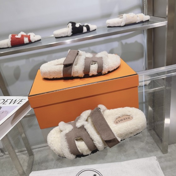 Hermes full leather wool style flat bottomed wool mop