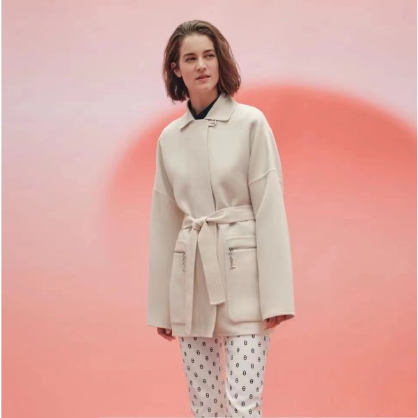 Hermes cashmere coat (consult customer service to confirm size before placing an order)