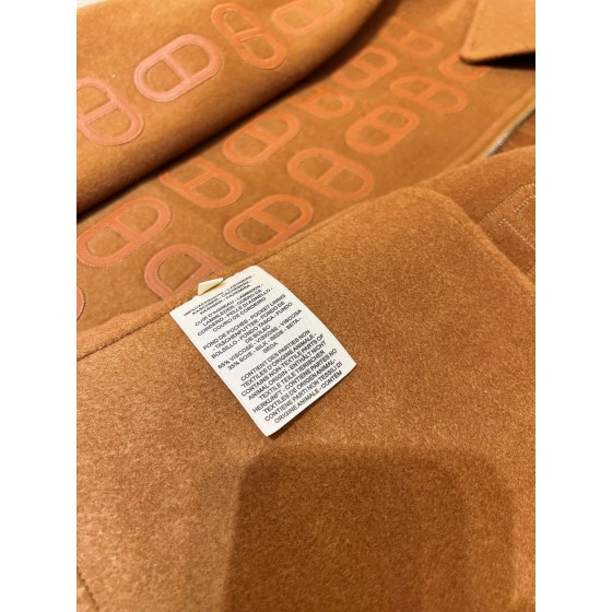 Hermes cashmere coat in black, white, and coffee (consult customer service to confirm the size before placing a custom order)