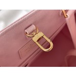 Louis Vuitton M45595 fan print ONTHEGO handbag