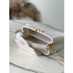 𝐋𝐎𝐔𝐈𝐒𝐕𝐔𝐈𝐓𝐓𝐎𝐍 M23082/M48865 Qixi Exclusive Capucines Handbag