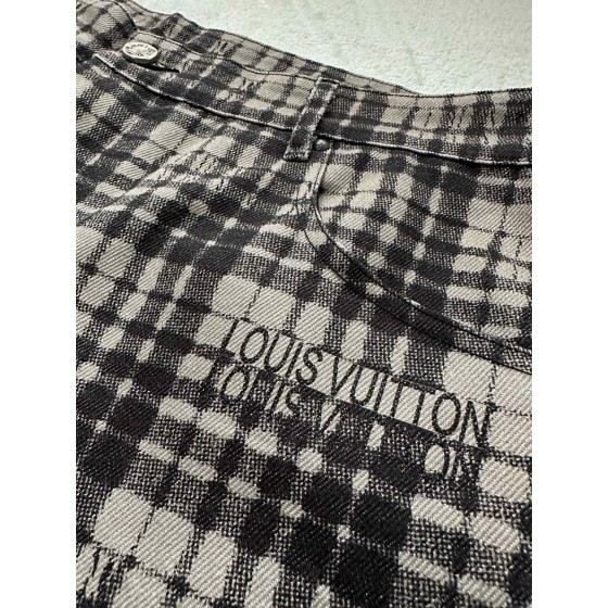 Louis Vuitton Letter Plaid Shorts