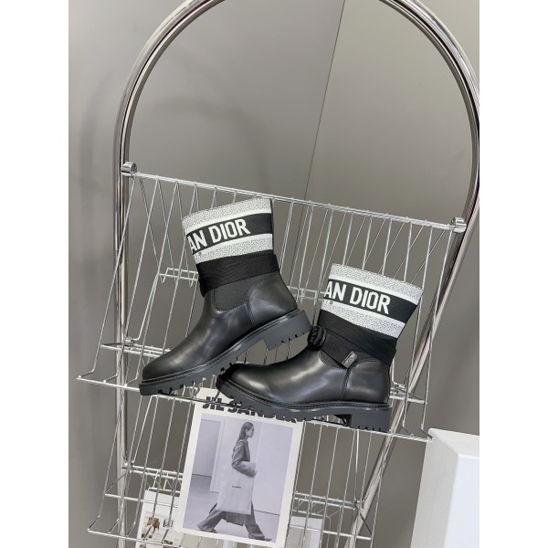 Dior Autumn/Winter Classic Knight Boots