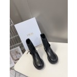 Dior Autumn/Winter Classic Knight Boots