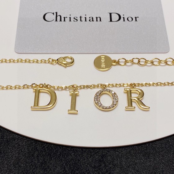 Dior necklace