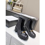 Gucci Vintage British Front Metal Logo Decorative Boots