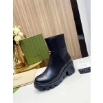 Gucci Vintage British Front Metal Logo Decorative Boots