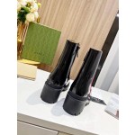 Gucci Vintage British Front Metal Logo Decorative Boots