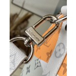 𝐋𝐎𝐔𝐈𝐒𝐕𝐔𝐈𝐓𝐓𝐎𝐍 M23160 This Keepall Bandouliere45 travel bag