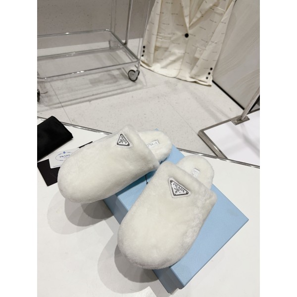 Prada Autumn/Winter Plush Slippers Collection
