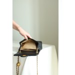 𝐂𝐇𝐀𝐍𝐄𝐋 Little Golden Ball Cf Fat Fang