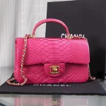 CHANEL model 24313mini cover bag