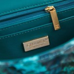 CHANEL model 24313mini cover bag