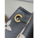 𝐋𝐎𝐔𝐈𝐒𝐕𝐔𝐈𝐓𝐓𝐎𝐍 Duty free version M46291