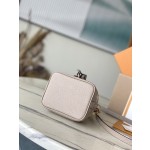 𝐋𝐎𝐔𝐈𝐒𝐕𝐔𝐈𝐓𝐓𝐎𝐍 Duty free version M46291