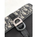 Dior 8 handbag comes with shoulder strap number 2ESWS006