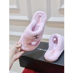 CHANEL bread plush herringbone mop