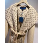 Louis Vuitton short and long styles (consult customer service to confirm the size before placing an order for customized styles)