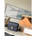 𝐋𝐎𝐔𝐈𝐒𝐕𝐔𝐈𝐓𝐓𝐎𝐍 Duty free version M41487