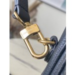 𝐋𝐎𝐔𝐈𝐒𝐕𝐔𝐈𝐓𝐓𝐎𝐍 Duty free version M41487