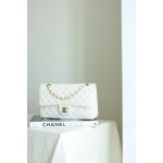 𝐂𝐇𝐀𝐍𝐄𝐋 Classic Flap Ten Thousand Year Classic Cf Medium