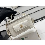 CHANEL 23k New Product Pocket Box Bag A96023