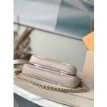 𝐋𝐎𝐔𝐈𝐒𝐕𝐔𝐈𝐓𝐓𝐎𝐍 Duty free version M45777