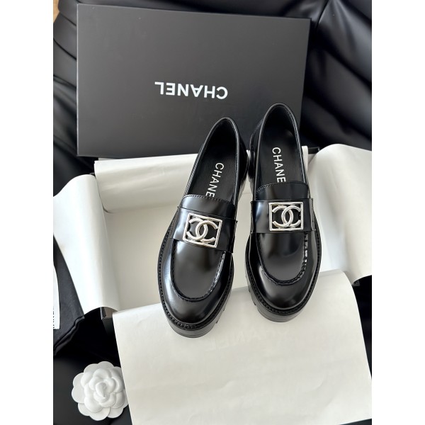 CHANEL thick sole loafers
