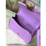 𝐋𝐎𝐔𝐈𝐒𝐕𝐔𝐈𝐓𝐓𝐎𝐍 Hide&Seek handbag M22721