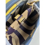FENDI PEEKABO Art. No.: 017