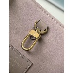 𝐋𝐎𝐔𝐈𝐒𝐕𝐔𝐈𝐓𝐓𝐎𝐍 Duty free version M45494