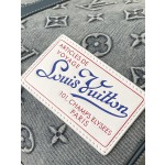 𝐋𝐎𝐔𝐈𝐒𝐕𝐔𝐈𝐓𝐓𝐎𝐍 Duty free version M22532