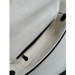 FENDI Baguette series color model number: 0159