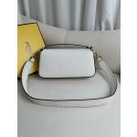 FENDI Baguette series lychee pattern model number: 600