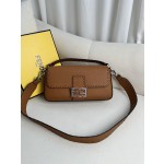 FENDI Baguette series lychee pattern model number: 600
