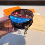 Christmas Amusement Park 🎡 Series Bluetooth earphone bag with keychain