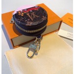 Christmas Amusement Park 🎡 Series Bluetooth earphone bag with keychain